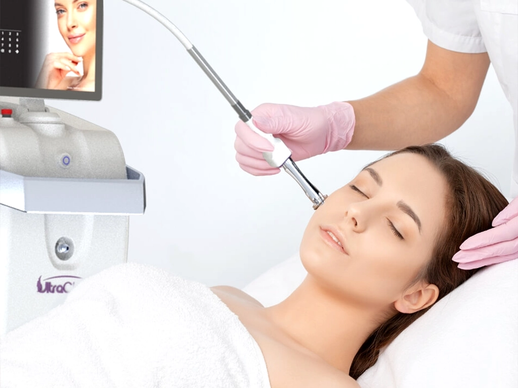 لیزر اولترا کلیر 2910 نانومتر: مطالعه جدید دکتر زلیک‌سون