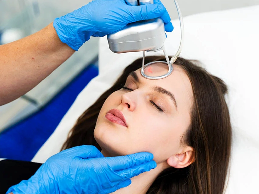 کاربردهای دستگاه لیزر CO2 فرکشنال (بایوکسل پرو)